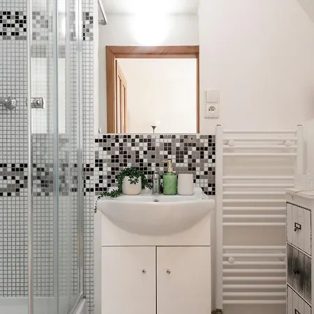 Beethoven Apartment Bratislava Exterior photo